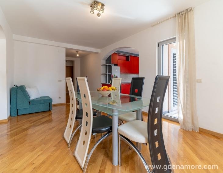 Apartment-for-rent-in-Budva (10)